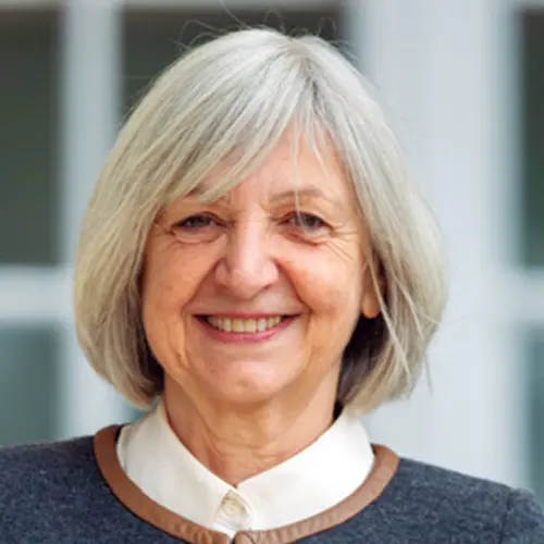 Béatrice Le Fraper du Hellen, ambassadrice de France au Japon